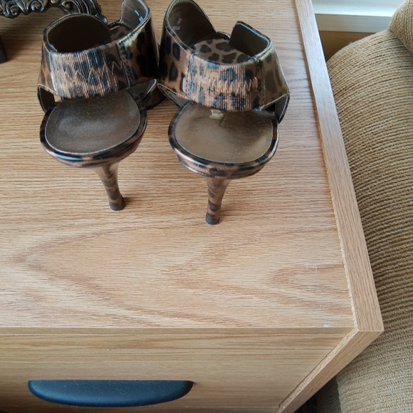 🐆 Shoes/MODA 🐆  NWOT - Picture 5 of 5